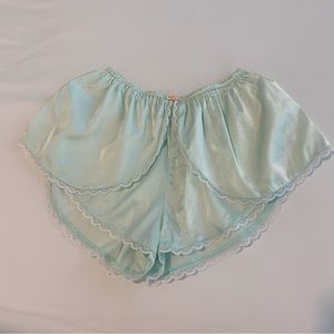 Kitteny Reve silk lace shorts in mint  — small